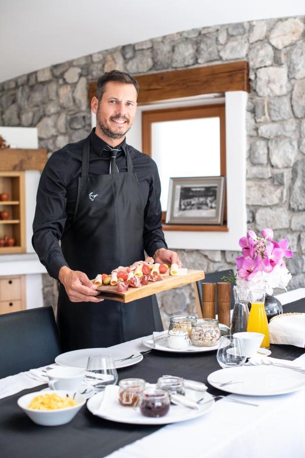 Skrabceva Domacija Hotel Ribnica Ngoại thất bức ảnh