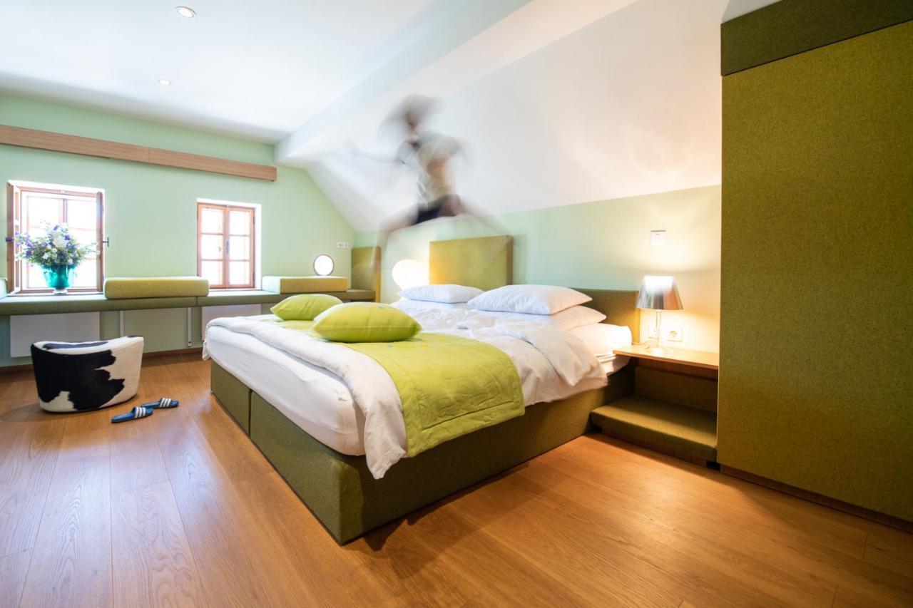 Skrabceva Domacija Hotel Ribnica Ngoại thất bức ảnh